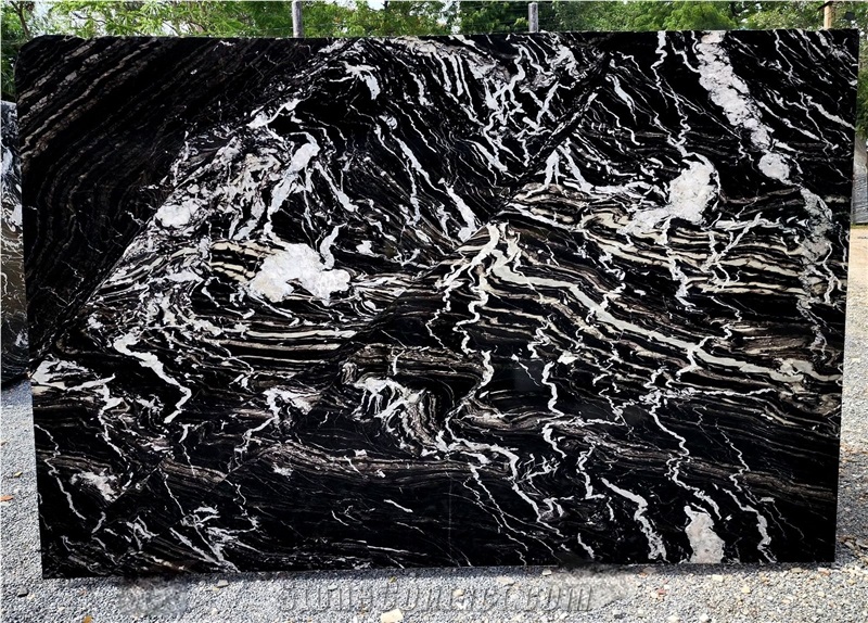 PASHANAH GRANITE SLABS