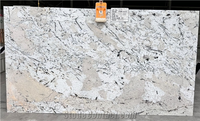 PETAL WHITE GRANITE SLABS