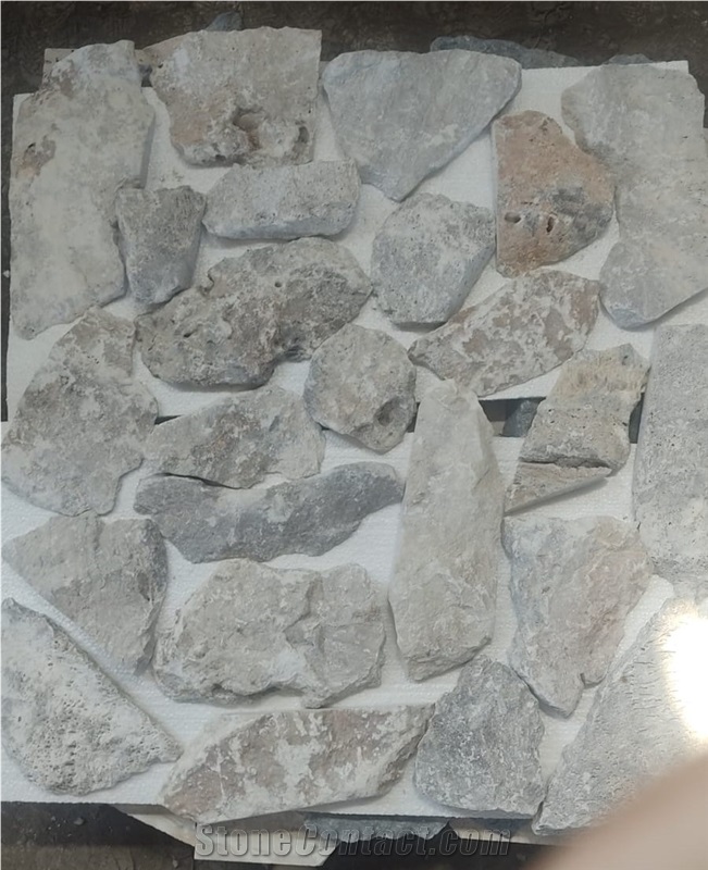 Natural Stone Veneer Rock Face