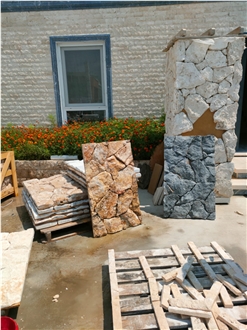 Natural Stone Veneer Rock Face