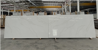 Hot Sale Bookmatched Calacatta Quartz Slabs