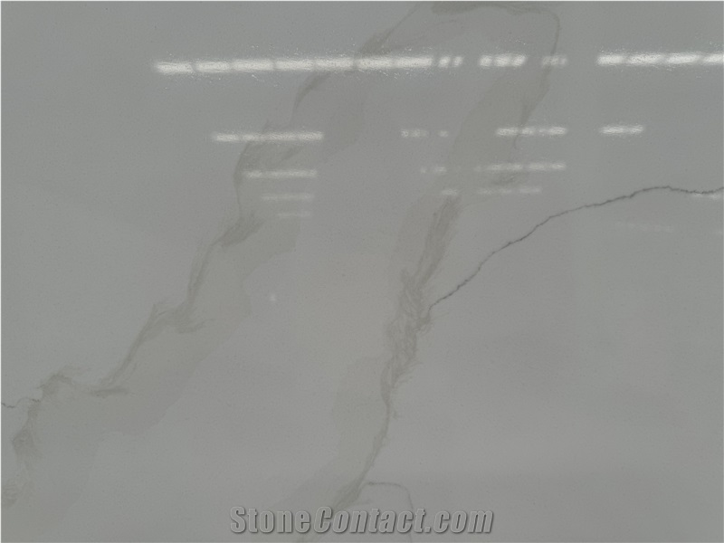 Hot Sale Bookmatched Calacatta Quartz Slabs