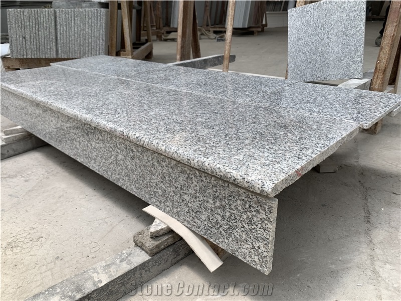 Chinese Grey Granite Stone Steps And Risers Polished Stairs Round Edge