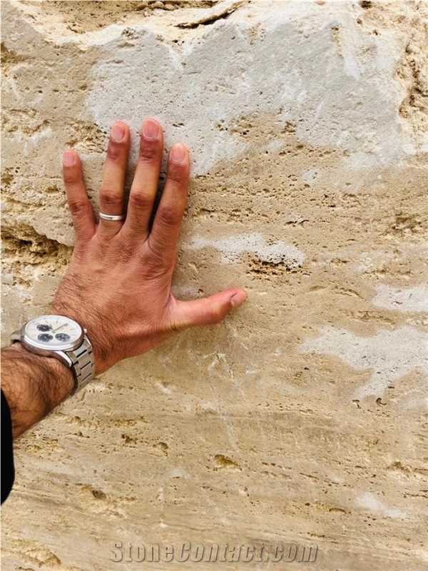 Light Beige Atashkooh Travertine Rough Block