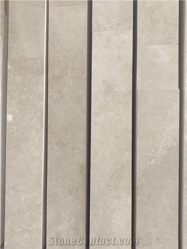 Persian Light Cream Travertine Tiles