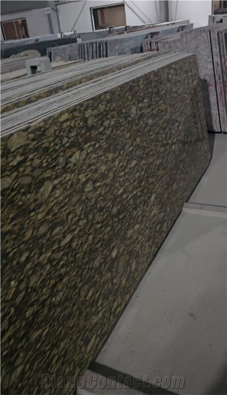 Koliwada Beige Granite Slabs