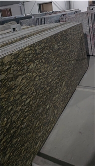 Koliwada Beige Granite Slabs