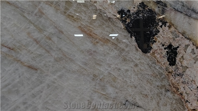 Big Cystallo Patagonia Granite Slabs For  Accent Wall