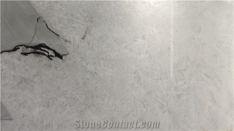 Laguna Crystal Quartzite Slabs For Accent Wall Decor