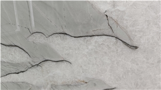 Laguna Crystal Quartzite Slabs For Accent Wall Decor