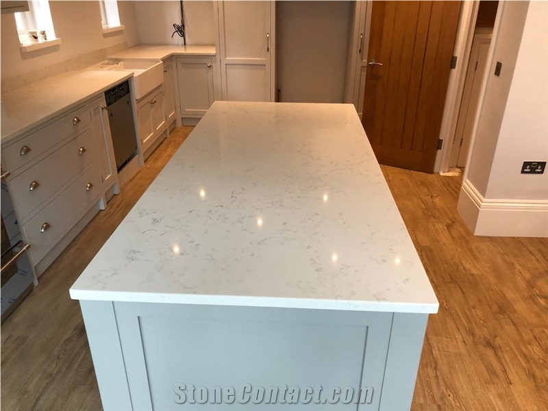 Customized Countertop Prefabricated Quartz Slabs Tops
