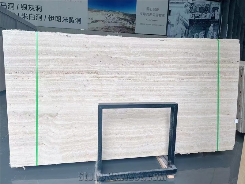 White Travertine Slabs Tile Wall