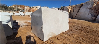 Kastamonu Royal Beige Marble Quarry