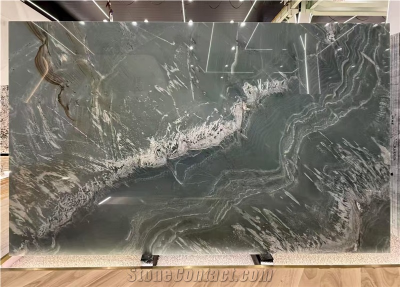 Iran Verde Royal Granite Imperial Green Slabs