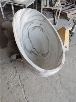 White Elegant Bathtub With Grey Pattern For Washroom