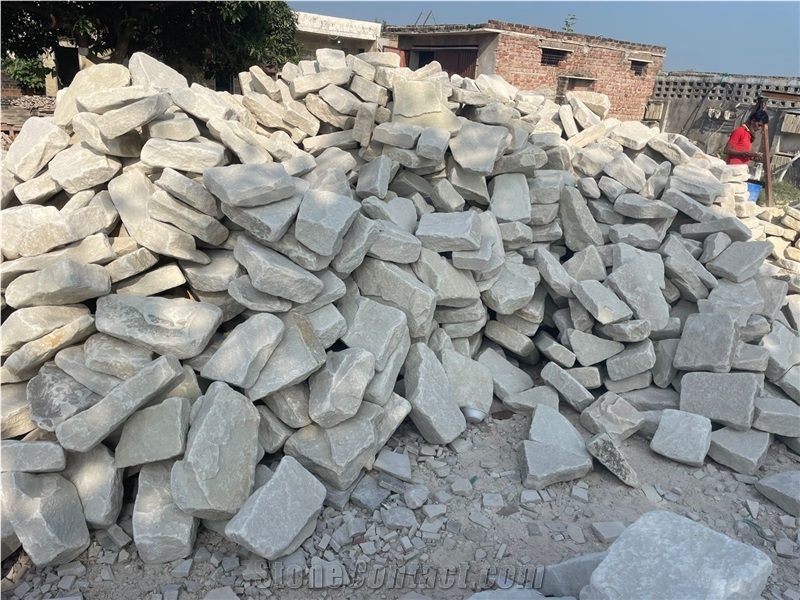 Mint Sandstone Landscaping Boulders