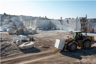 Bianco Fontana Marble - Cavdarhisar, Kutahya Quarry
