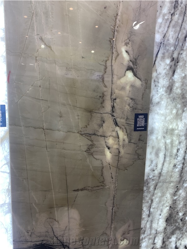 Laguna Crystal Quartzite Slab