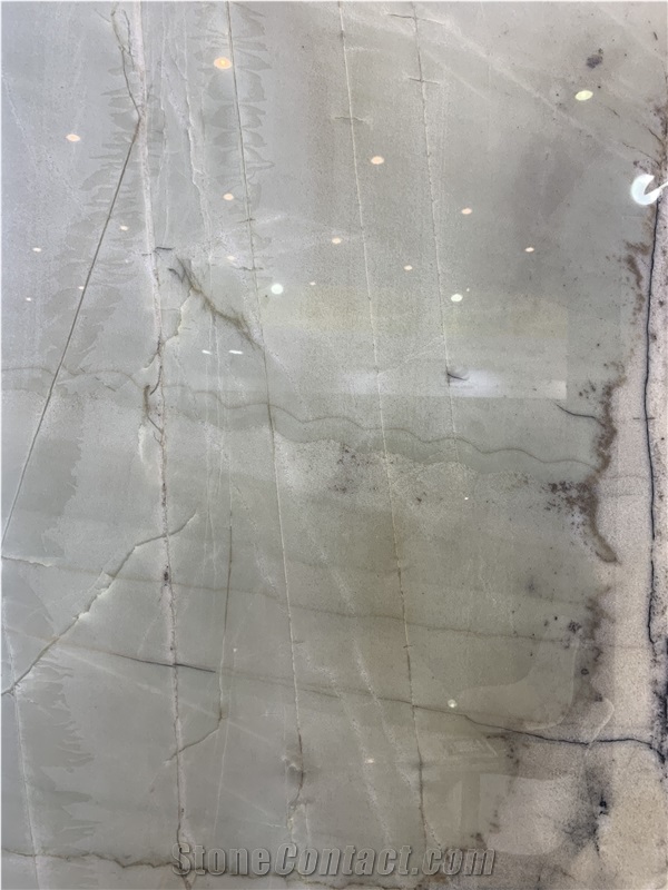 Laguna Crystal Quartzite Slab