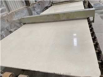 Moca Creme Classico Limestone Slab