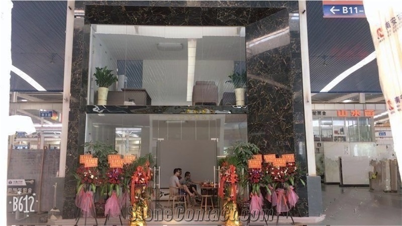 Vendome Noir Marble Finished Product