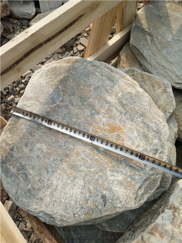 Outdoor Natural Round Slate Garden Stepping Stone