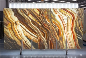 Arcobaleno Onyx Slabs