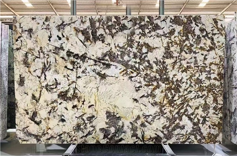 Peacock Sween White Crystal  Bianco Antico White  Slabs