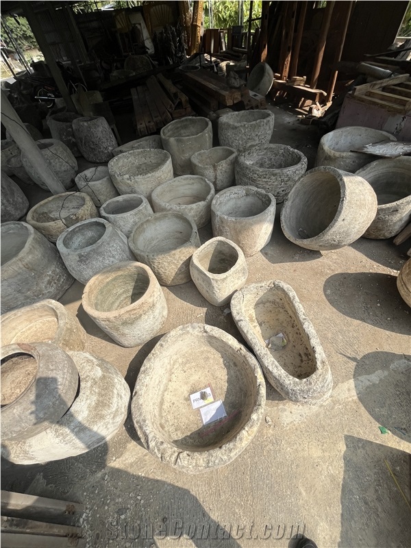 Antique Limestone Planter