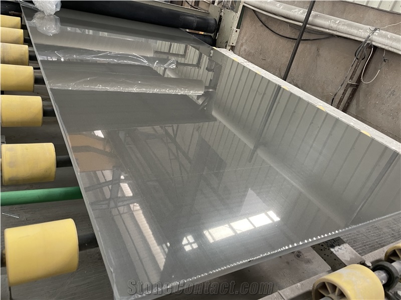 Dark Grey And Green  Quartz Slabs