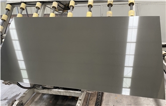 Dark Grey And Green  Quartz Slabs