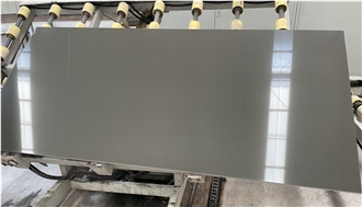 Dark Grey And Green  Quartz Slabs