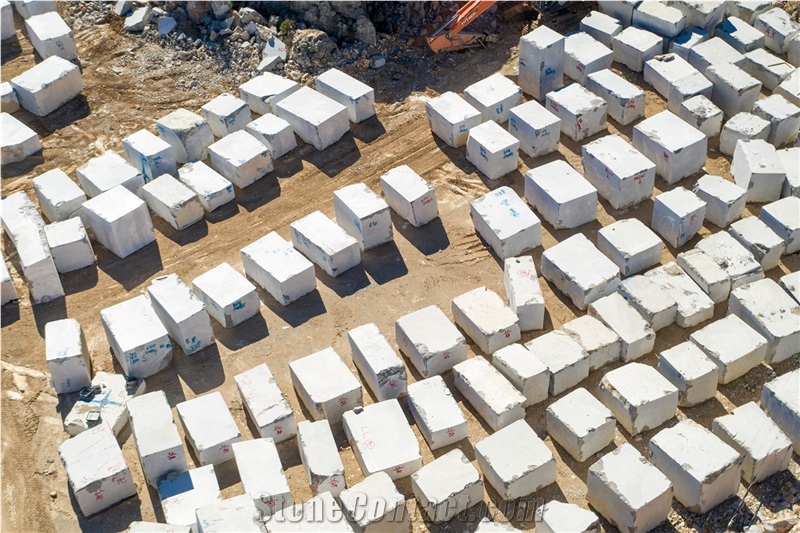 Tundra Grey Marble Blocks
