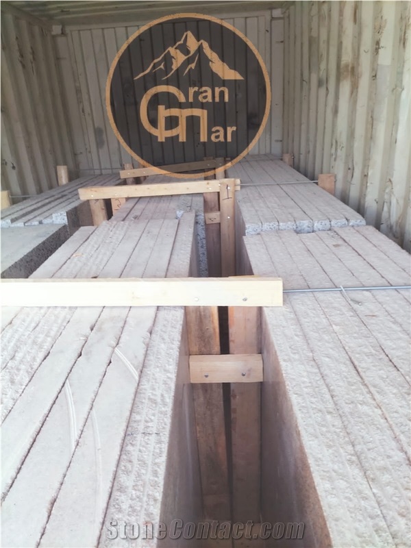 New Halayeb Granite Slabs