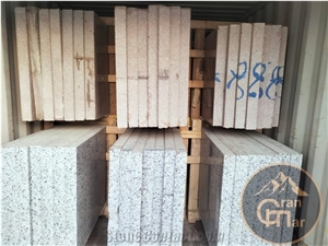 New Halayeb Granite Slabs