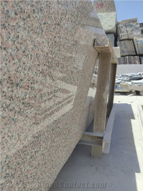 Rosa El Nasr Granite Slab Tiles