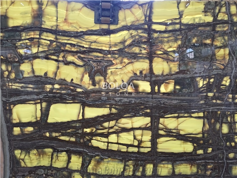 Iran Forest Green Onyx Slabs