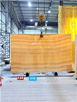 China Honey Onyx Slabs