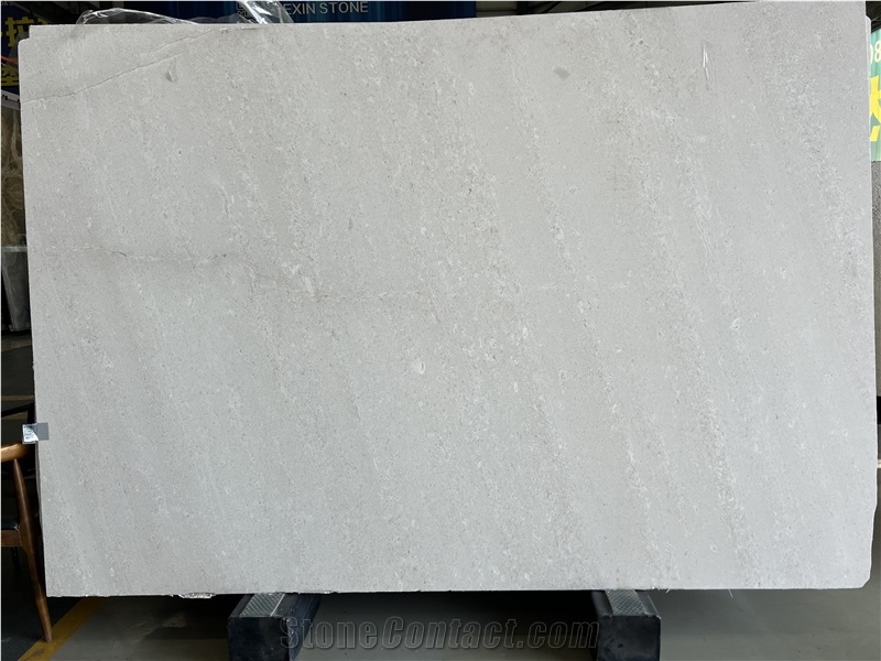 Crema Vossicone Limestone Slabs