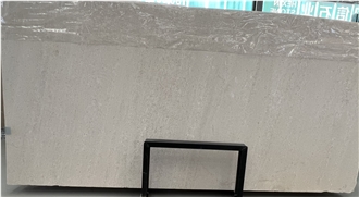 Crema Vossicone Limestone Slabs