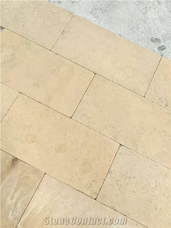 Guizhou Rum Beige Limestone French Pattern Floor Tiles