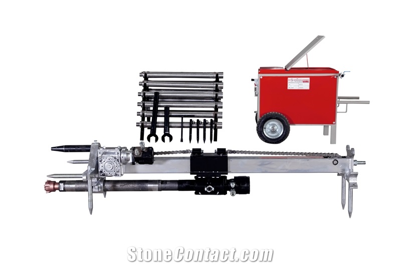 Hydraulic DTH Drilling Machine
