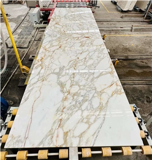 Calacatta Gold Borghini Marble Slabs
