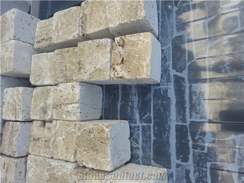 Classic Travertine Cubes, Cobble Stones