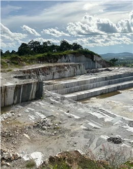 Panda White Marble Quarry