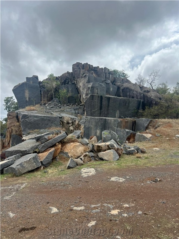 Angola Black Granite Quarry