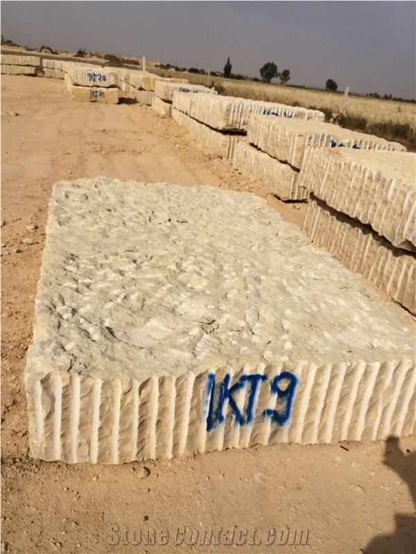Jaune Provencal Yellow Limestone Blocks