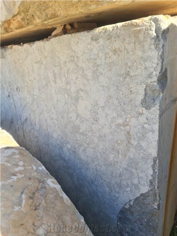 Manhattan Blue Msoun Limestone Blocks