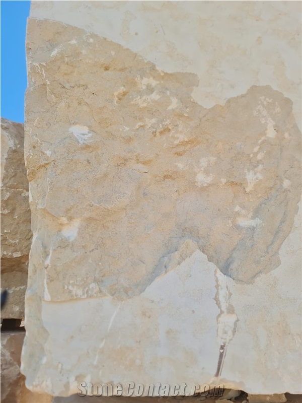 Pierre Taza Dune Beige Limestone Blocks