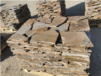 Metallic Rusty Gneiss Machine Cut Irregular Flagstone Tiles
